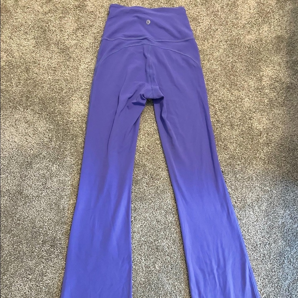 Lululemon Groove pants (perfect condition and they are SO cute!)